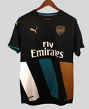 Arsenal 2015-16 Third Kit (L)