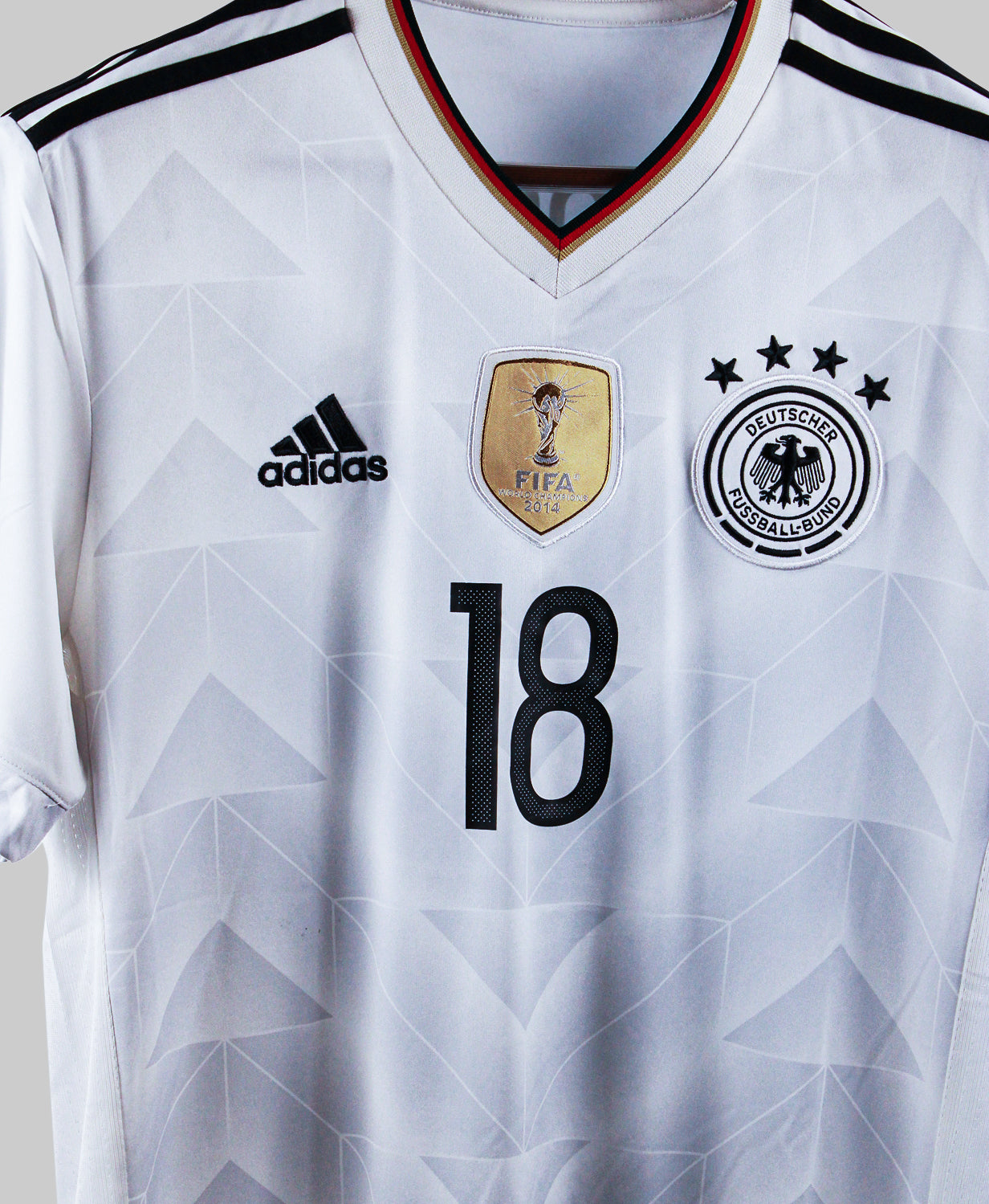 Germany 2017-18 Kroos Home Kit (L)