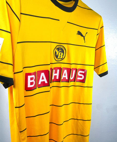 Young Boys 2011-12 Home Kit (Y2XL)