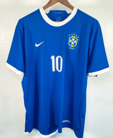 Brazil 2006 Ronaldinho Away Kit (2XL)