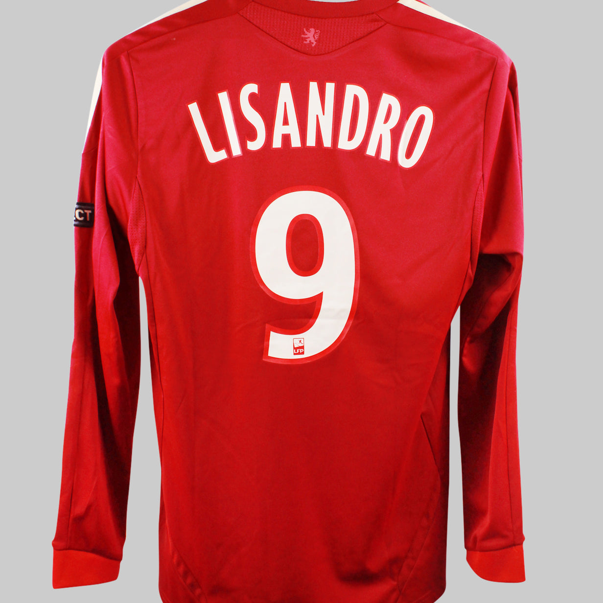 Lyon 2011-12 Lisandro Long Sleeve Third Kit (M)