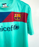 Barcelona 2010-11 Messi Basic Away Kit (XL)