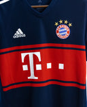 Bayern Munich 2017-18 Lewandowski Away Kit (M)