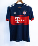 Bayern Munich 2017-18 Lewandowski Away Kit (M)