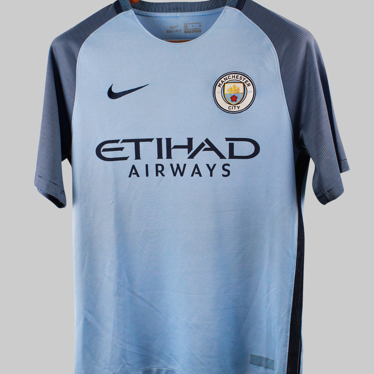 Manchester City 2016-17 Kun Aguero Home Kit (S)