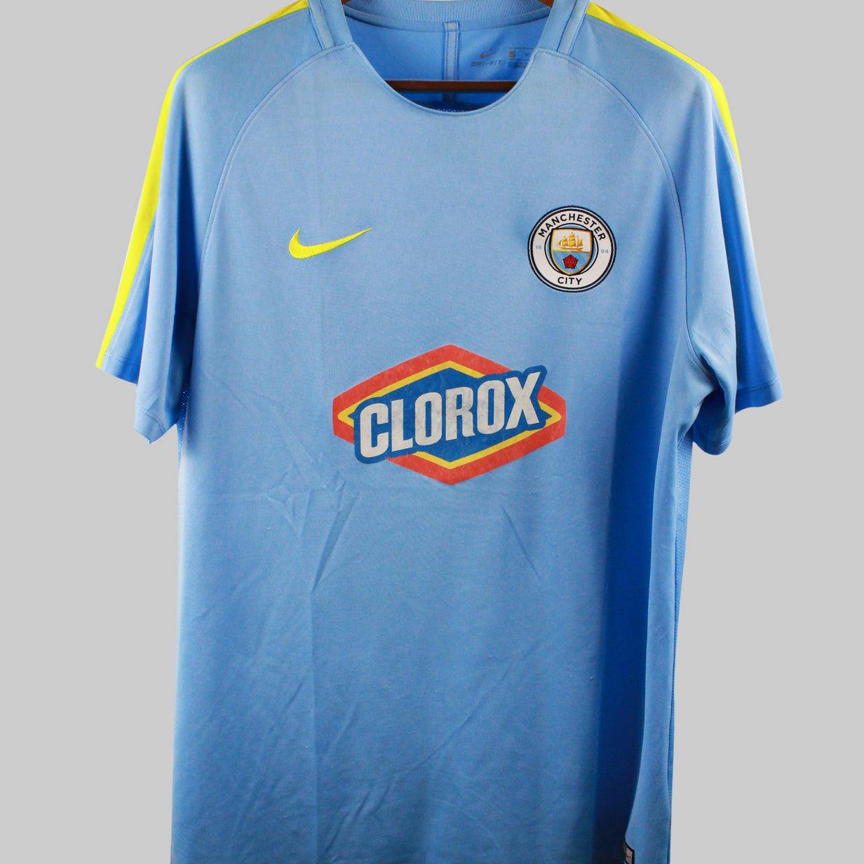 Manchester City 2016-17 Training Kit (XL)