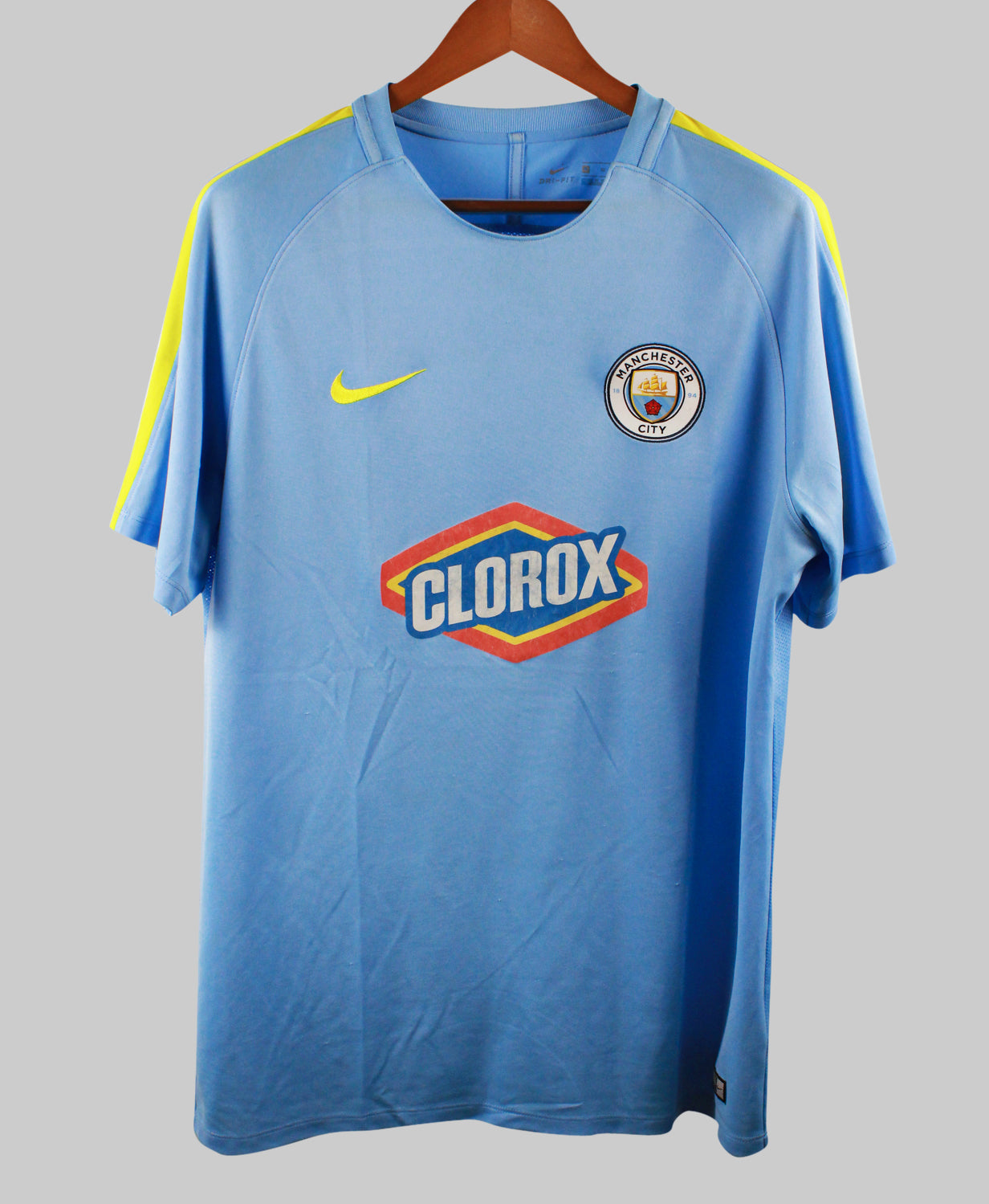 Manchester City 2016-17 Training Kit (XL)