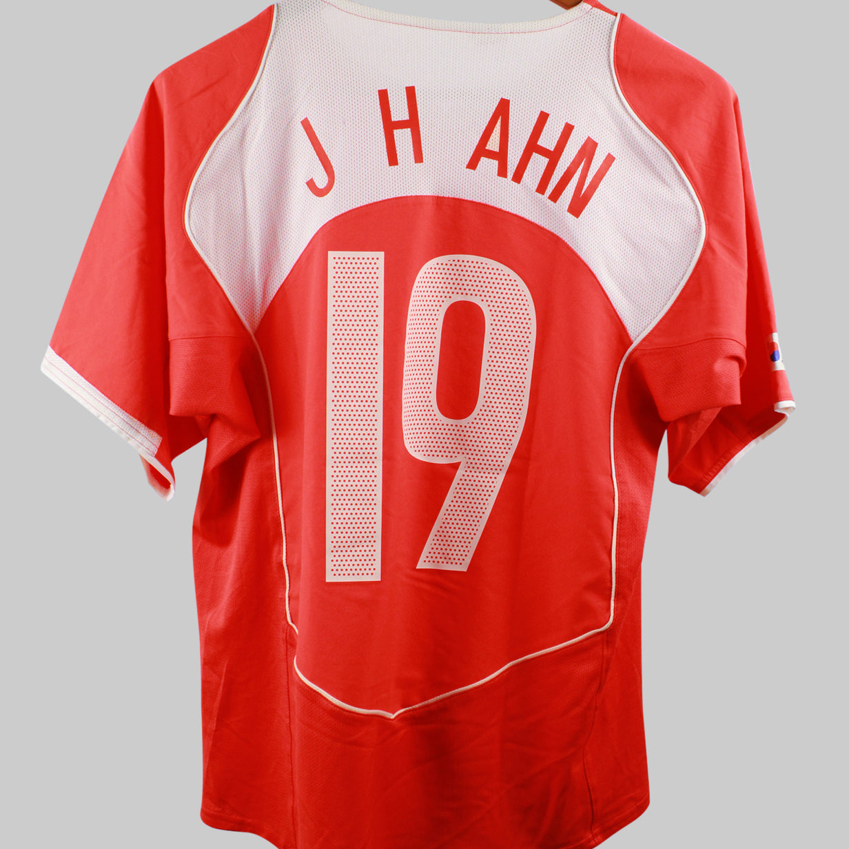 South Korea 2004-05 J H Ahn Home Kit (S)