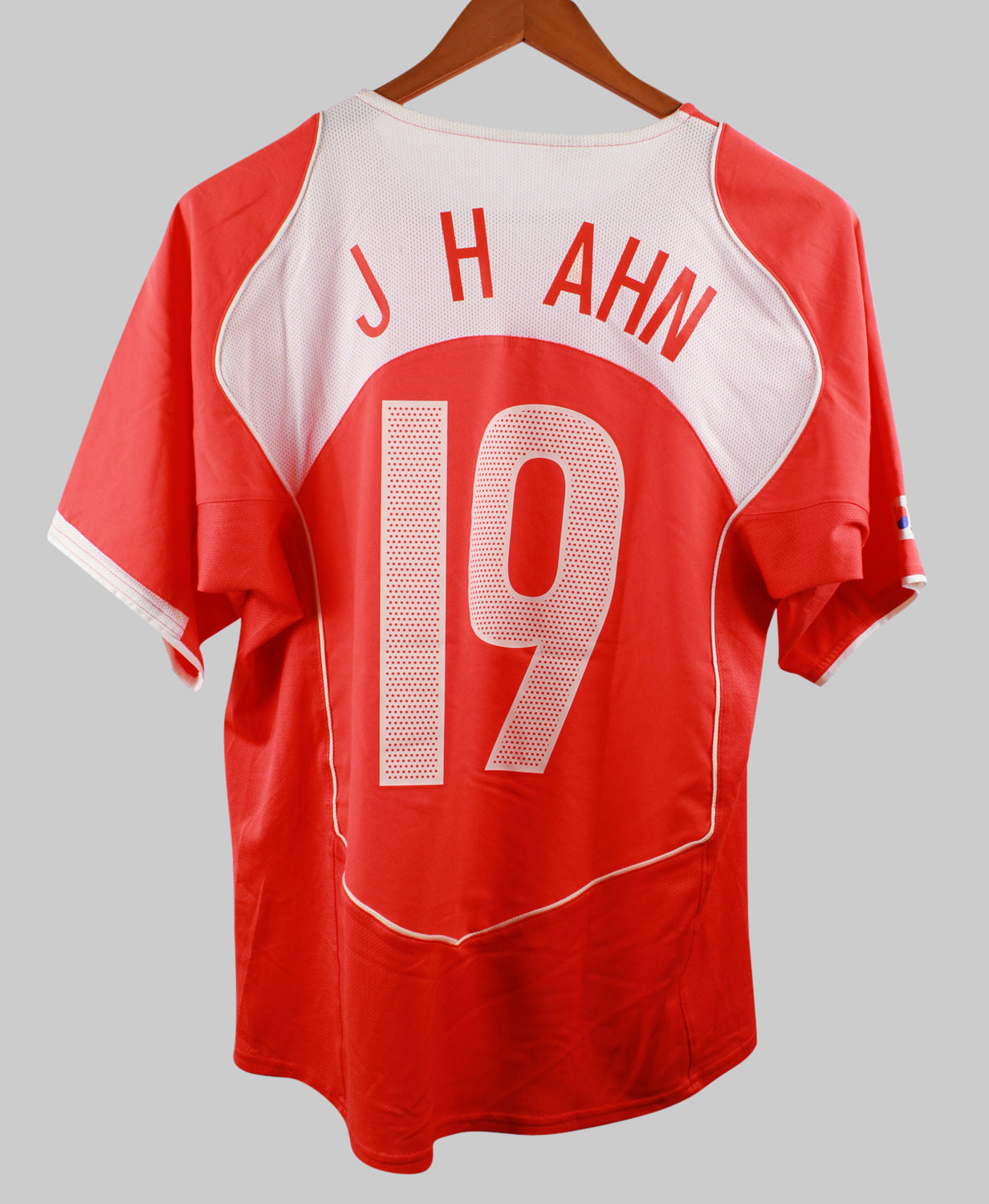 South Korea 2004-05 J H Ahn Home Kit (S)