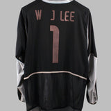South Korea 2002-03 W J Lee GK Away (L)