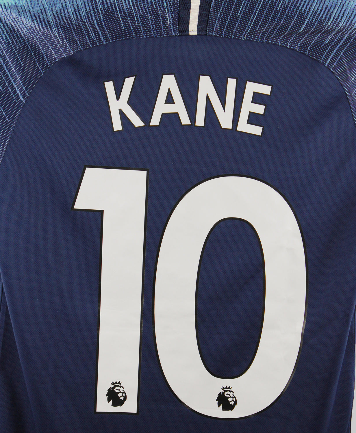 Tottenham 2018-19 Kane Away Kit (S)
