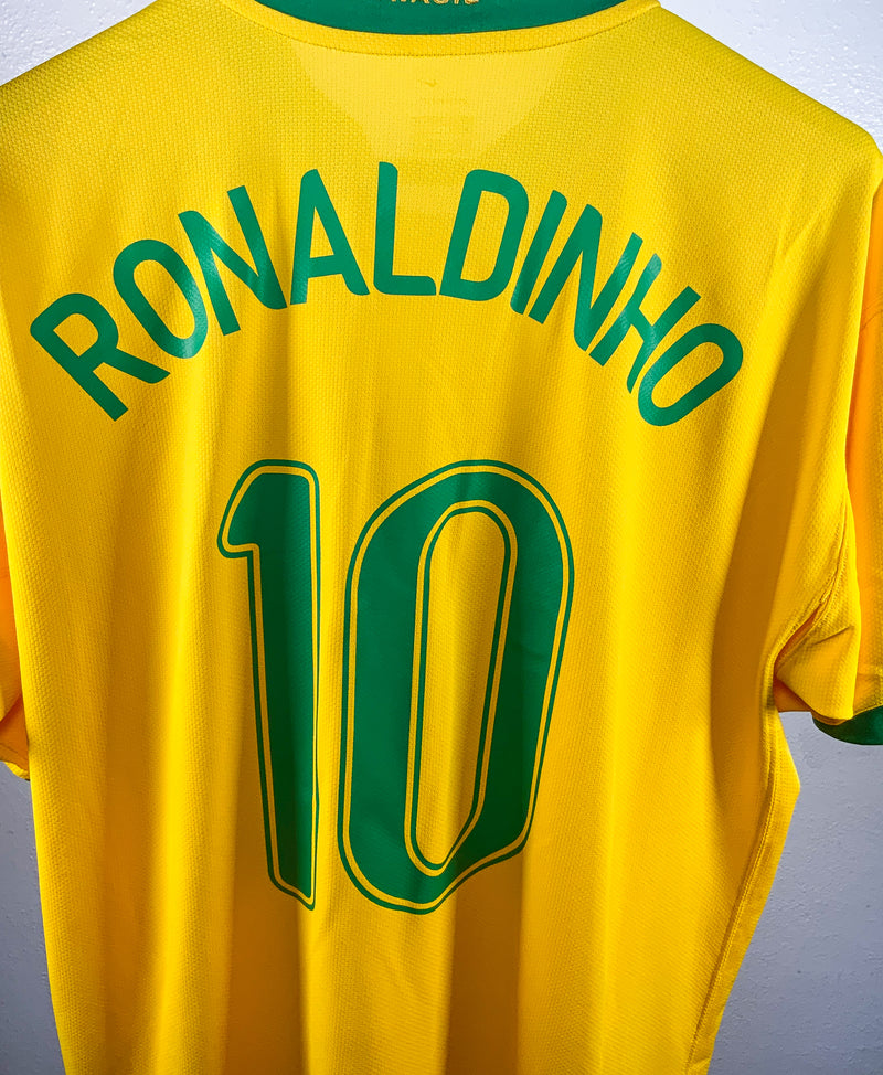 Brazil 2006 Ronaldinho Home Kit (2XL)