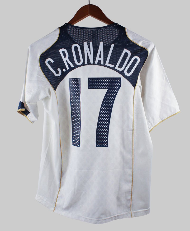Portugal 2004-05 C. Ronaldo Away Kit (S)