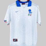 Italy 1995-96  Away Kit (M)