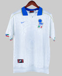 Italy 1995-96  Away Kit (M)