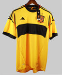 Spain 2011-12 Goalkeeper Kit [W/Tags] (L)