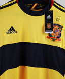 Spain 2011-12 Goalkeeper Kit [W/Tags] (L)