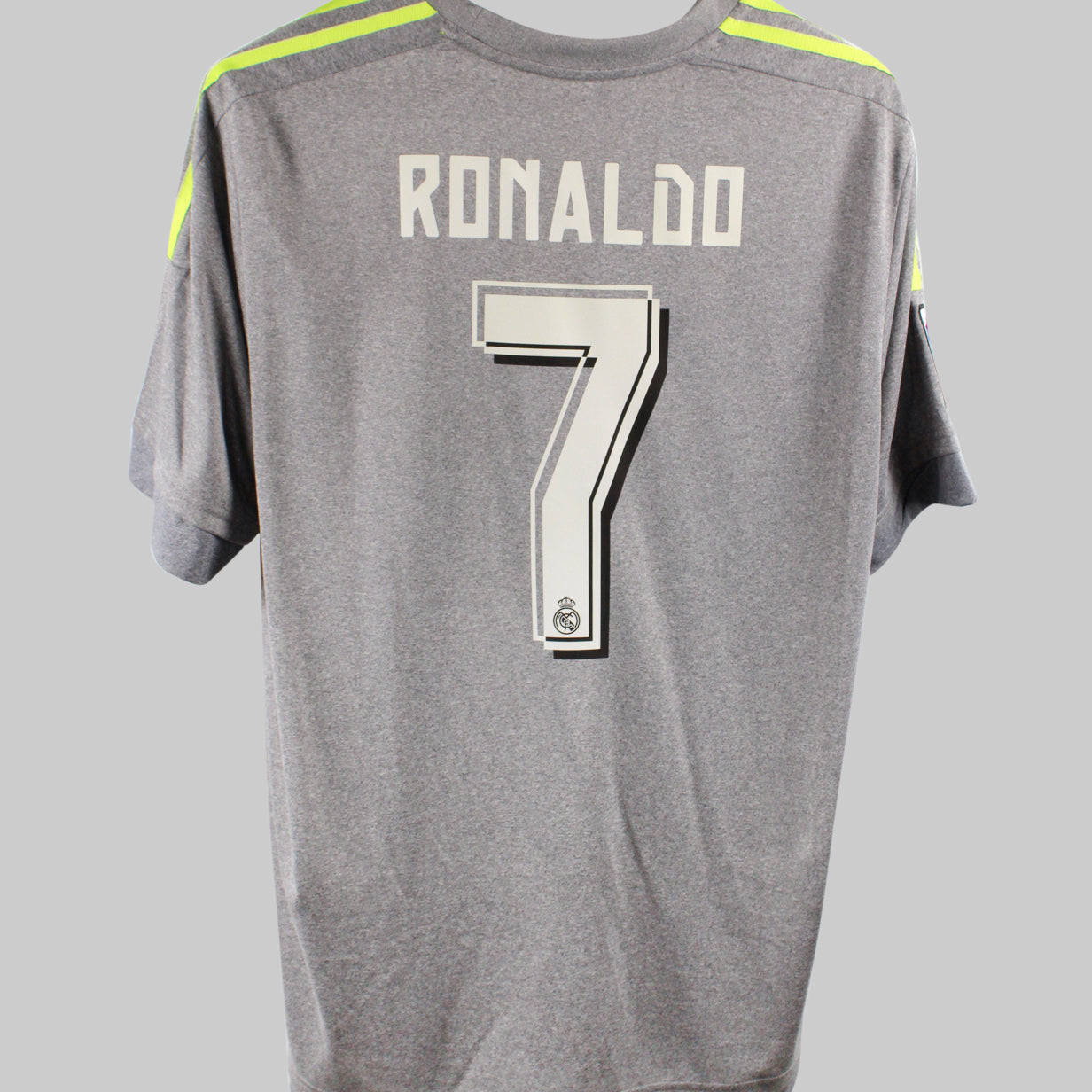 Real Madrid 2015-16 Ronaldo Third Kit (XL)
