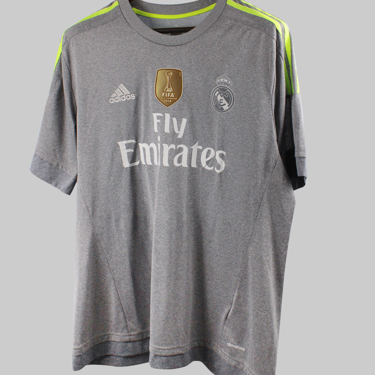 Real Madrid 2015-16 Ronaldo Third Kit (XL)