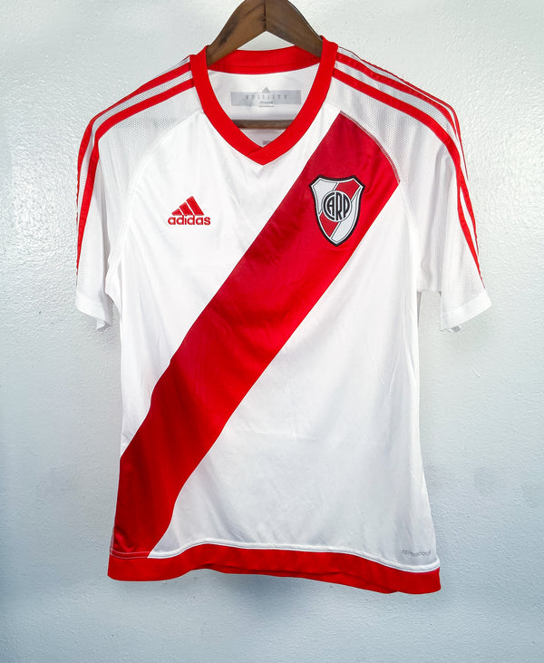 River Plate 2016-17 Home Kit (M)
