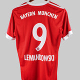 Bayern Munich 2017-18 Lewandowski Home Kit (M)