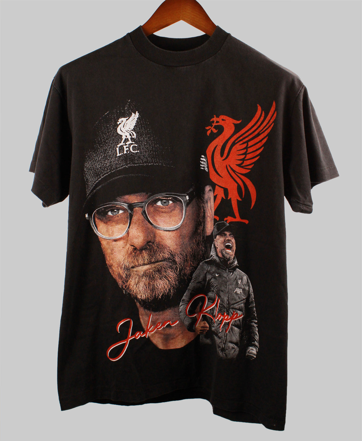Liverpool   Fan T-Shirt Kit (L)