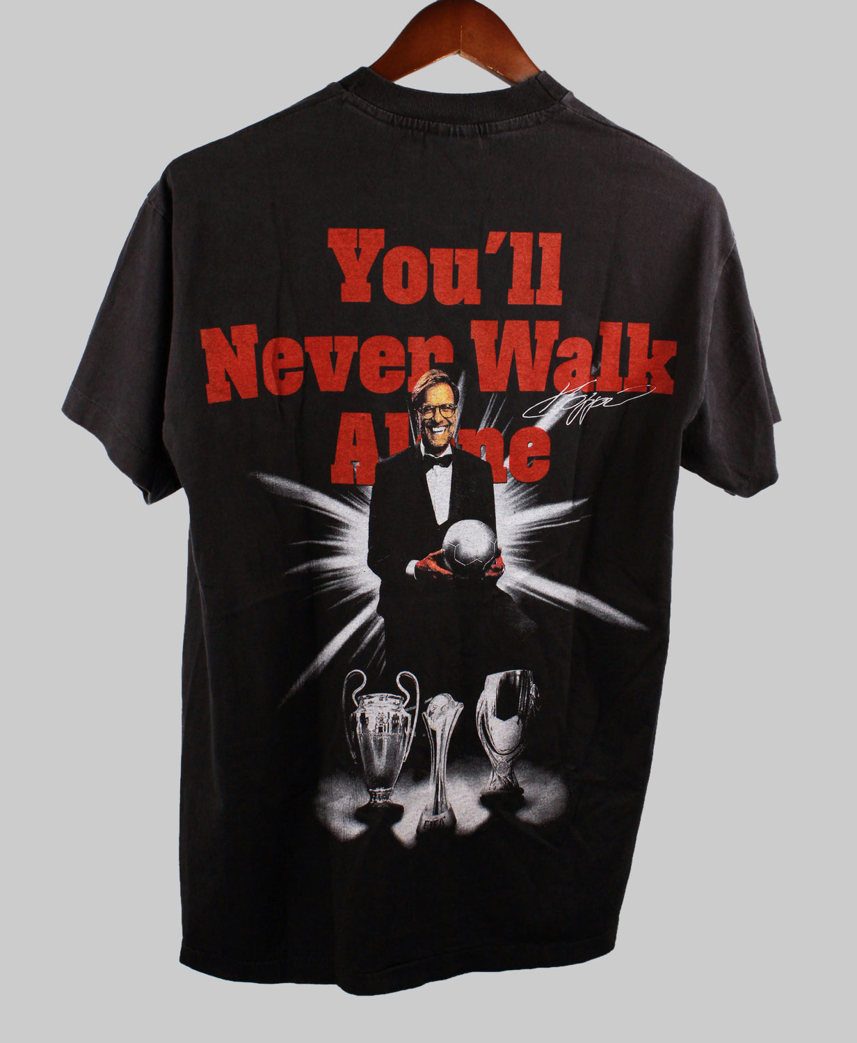 Liverpool   Fan T-Shirt Kit (L)