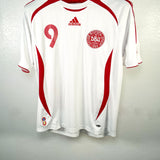 Denmark 2006 Tomasson Away Kit (YXL)