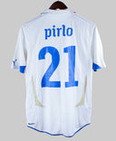 Italy 2010-11 Pirlo Away Kit (M)