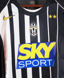 Juventus 2004-05 Ibrahimovic Away Kit (L)