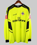 Oldham Athletic 2009-10 Ollerenshaw Goalkeeper Home Kit (XL)
