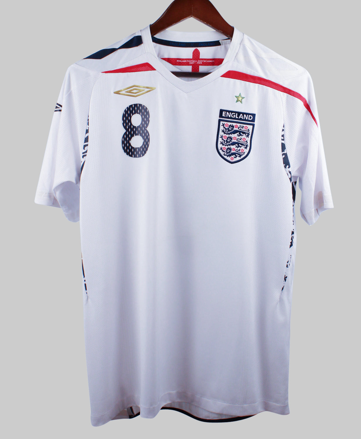 England 2007-08 Gerrard Home Kit (M)