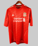 Liverpool 2010-11 Gerrard Home Kit (L)