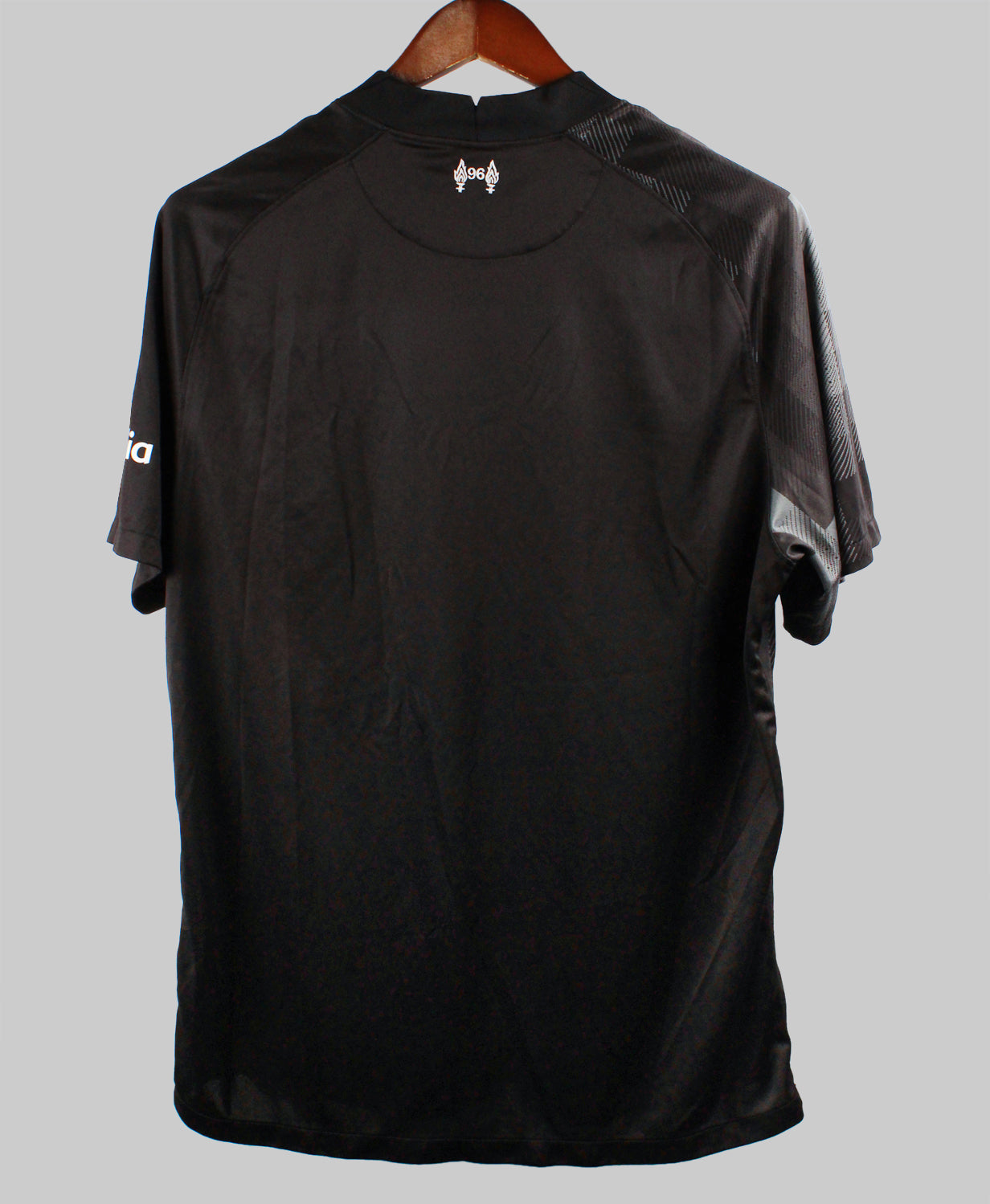 Liverpool 2021-22  Training Kit (XL)