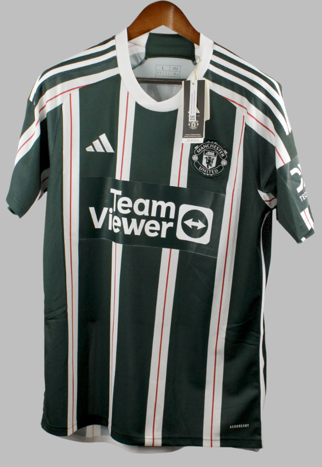 Manchester United 2023-24 B. Fernandes Away Kit NWT (L)