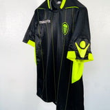 Leeds 2011-12 Away Kit (M)