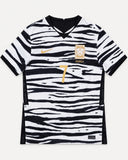 Front of South Korea 2020-21 away kit, white Nike shirt, Son Heung-min vintage football shirt, size M, flat lay
