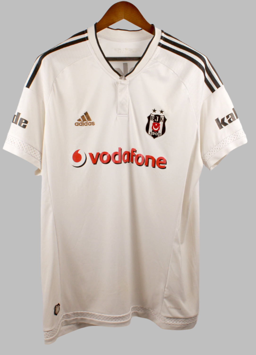 Besiktas 2015-16  Home Kit (2XL)