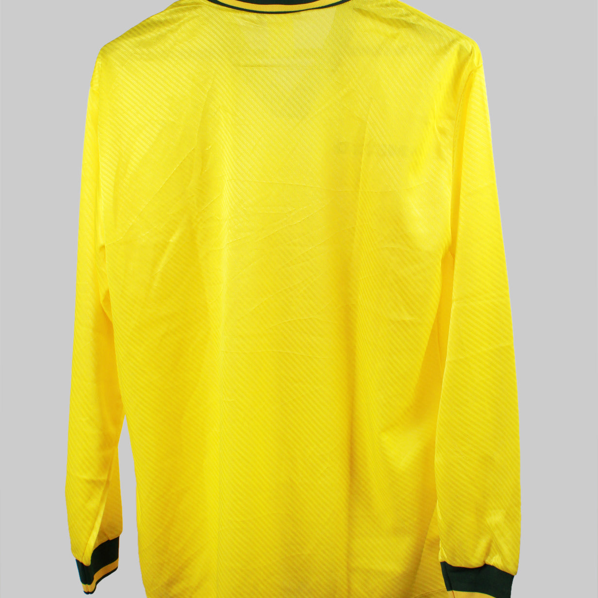 Brazil 1994-95  Home Kit (L)