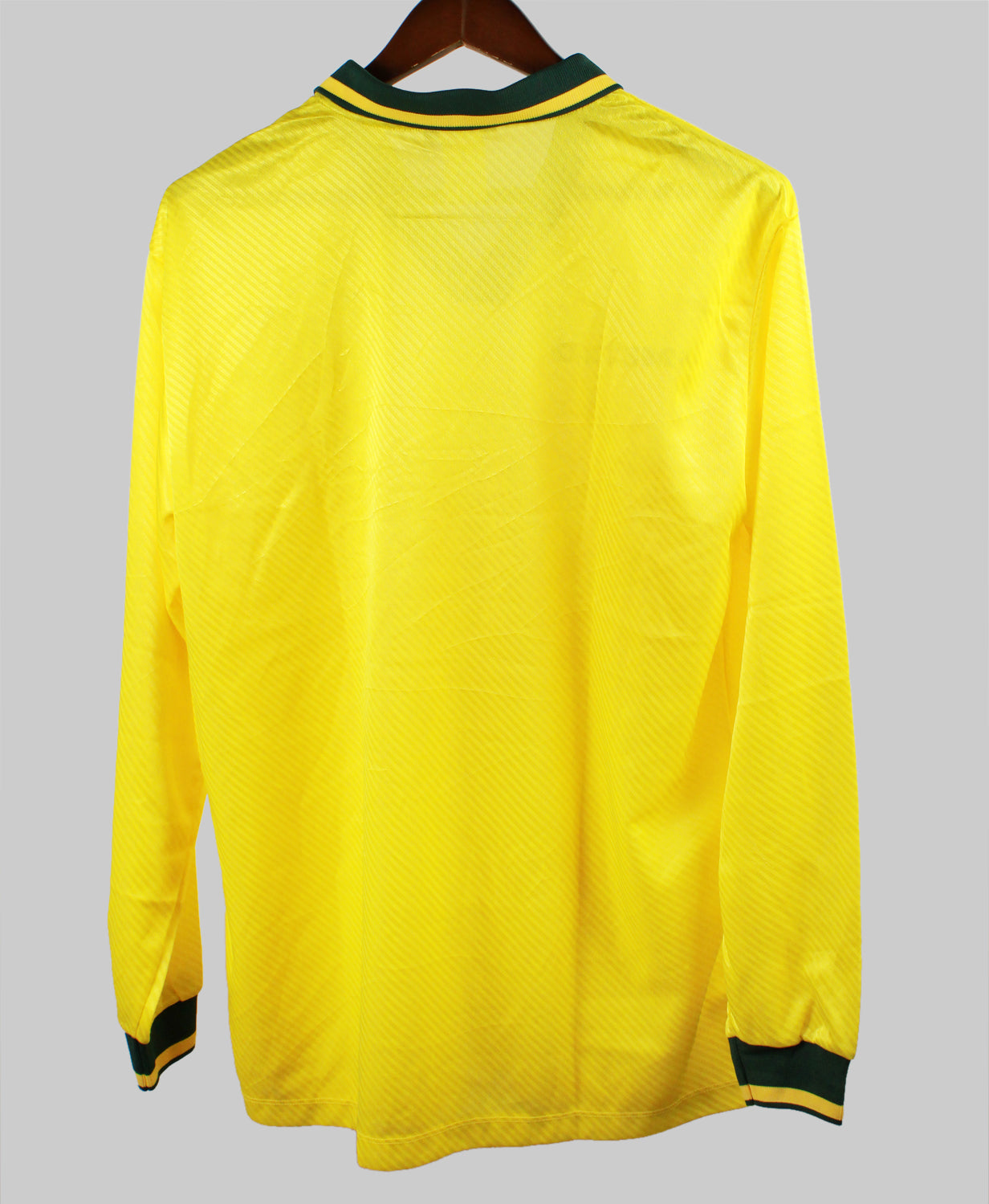 Brazil 1994-95  Home Kit (L)