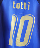 Italy 2006-07 Totti Home Kit (M)