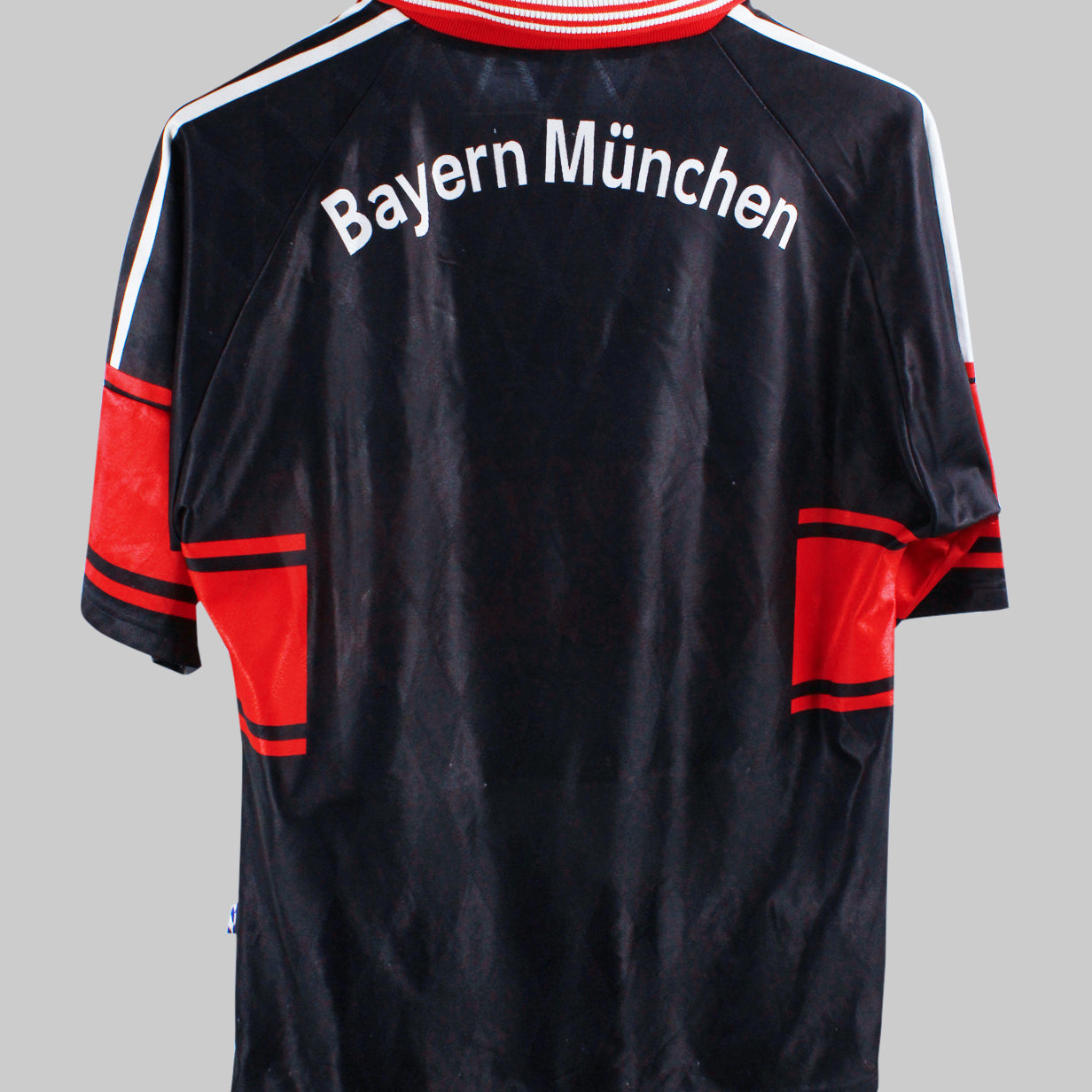 Bayern Munich 1997-98  Home Kit (M)