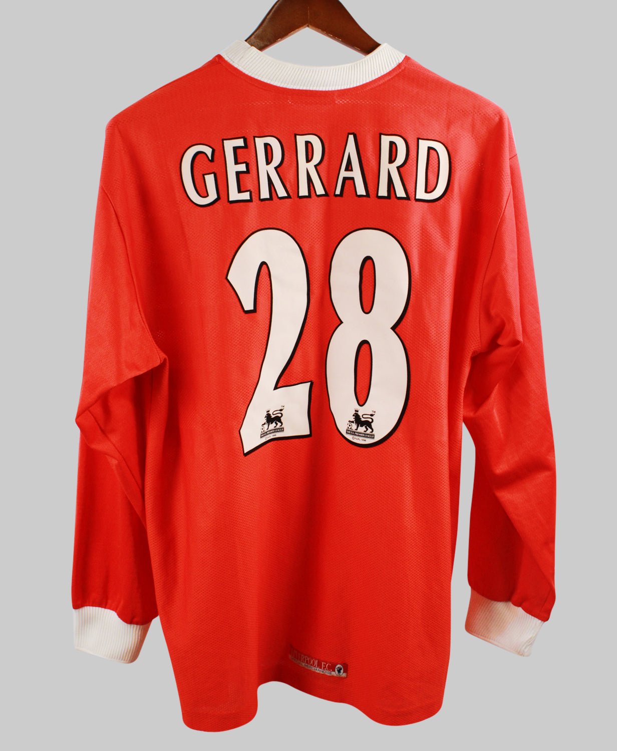 Liverpool 1998-99 Gerrard Home Long Sleeve Kit  (XL)