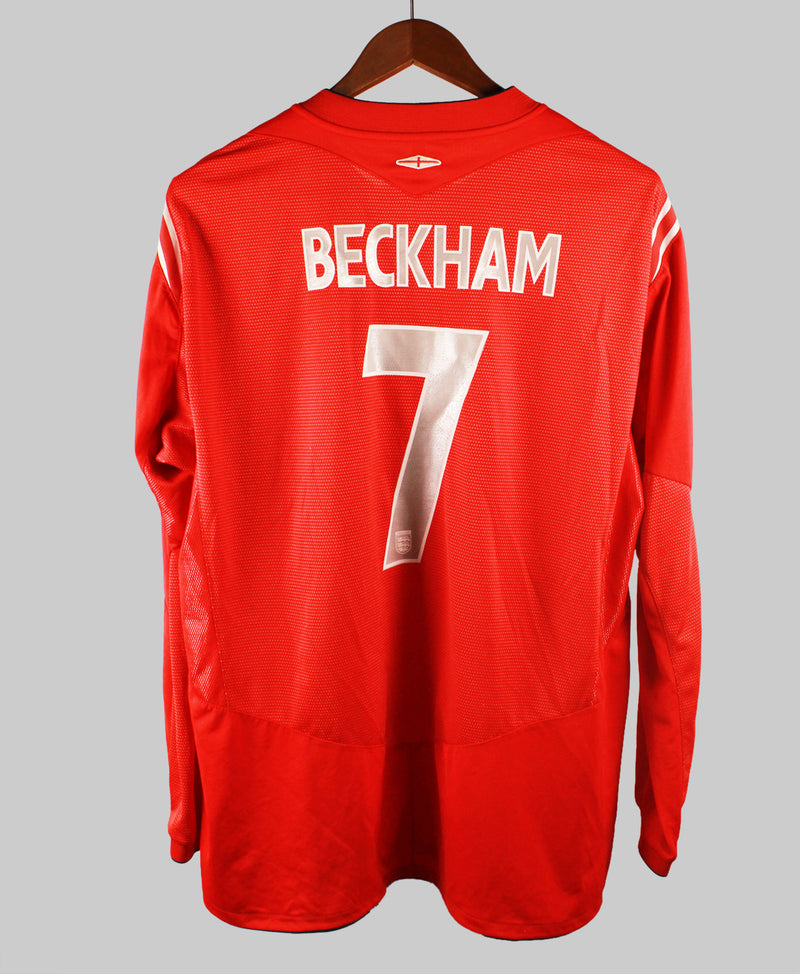 England 2004-05 Beckham Long Sleeve Away Kit (2XL)