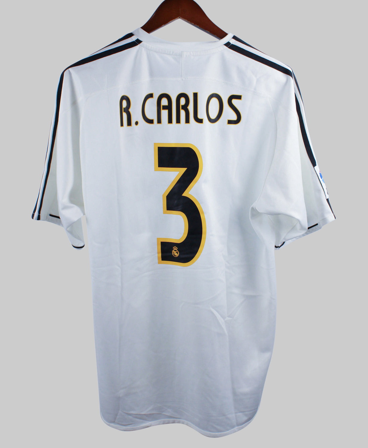 Real Madrid 2003-04 R. Carlos Home Kit  (L)