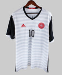 Denmark 2015-16 Eriksen  Away Kit (2XL)