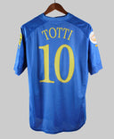 Italy 2004-05 Totti Home Kit (L)