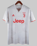 Juventus 2019-20 Ronaldo Away Kit (L)