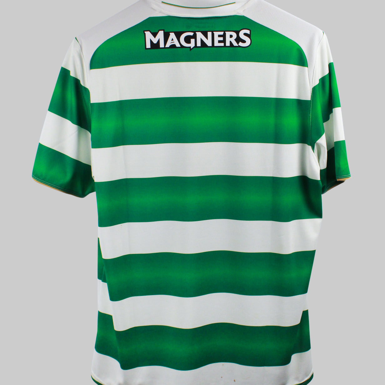 Celtic 2016-17 Home Kit (L)