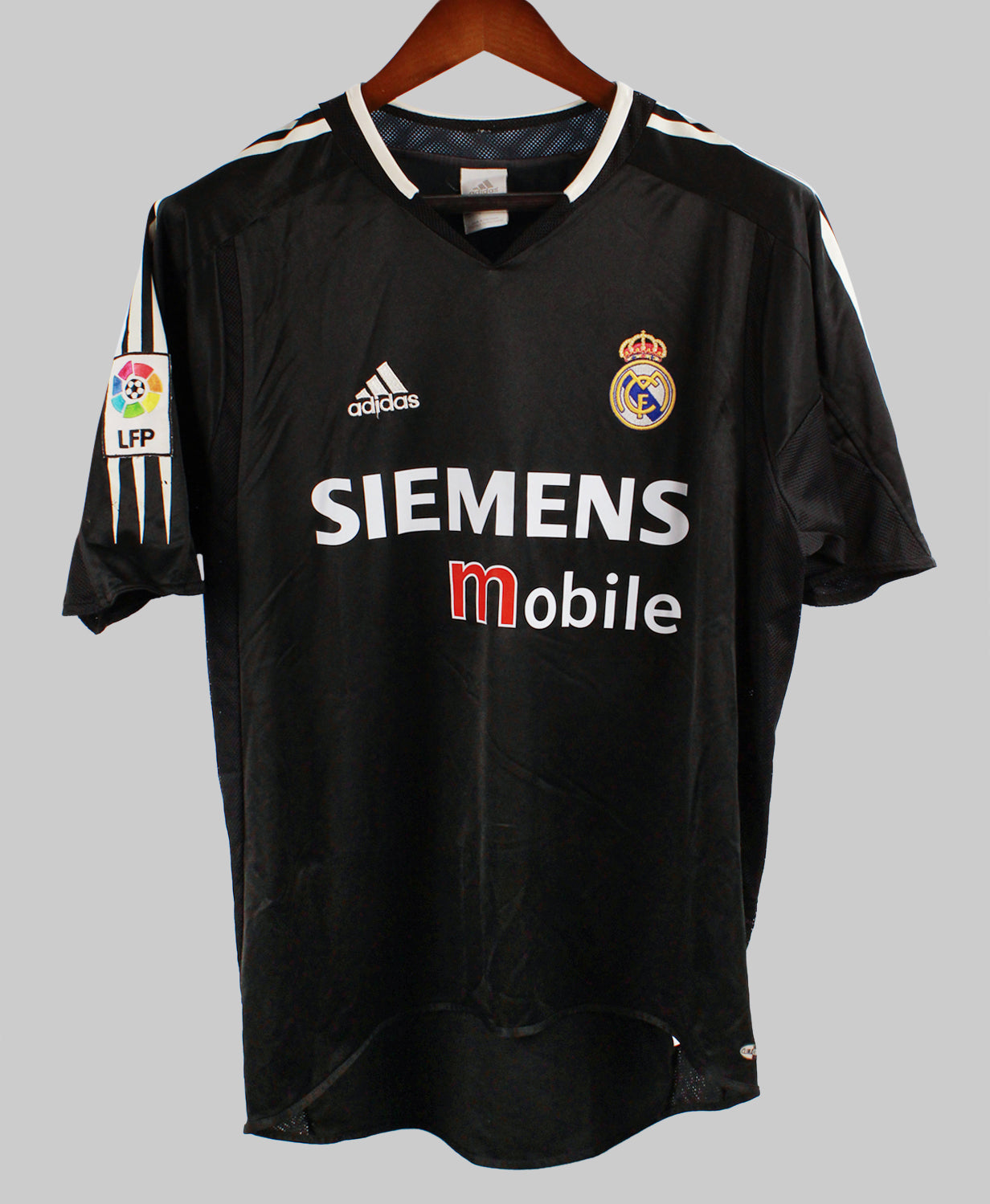 Real Madrid 2004-05 Raul Away Kit  (M)